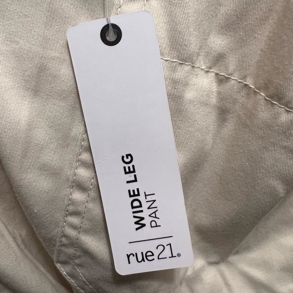 Rue21 wide leg, new with tags size says small